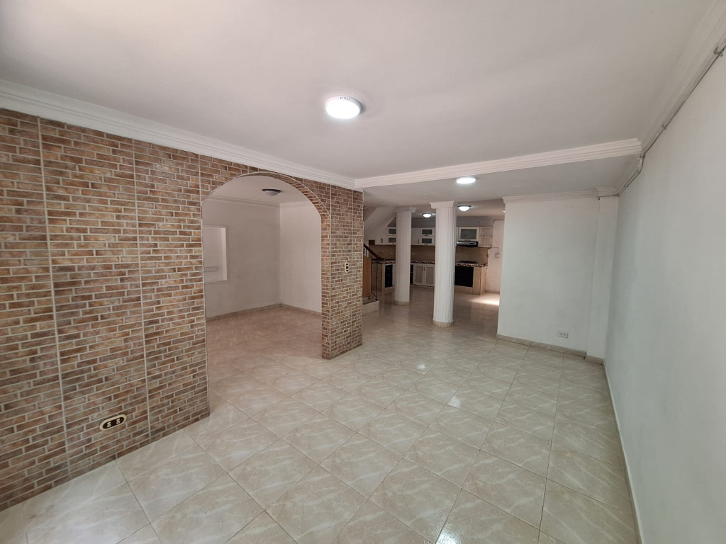 Casa En Arriendo - Caney, Cali
