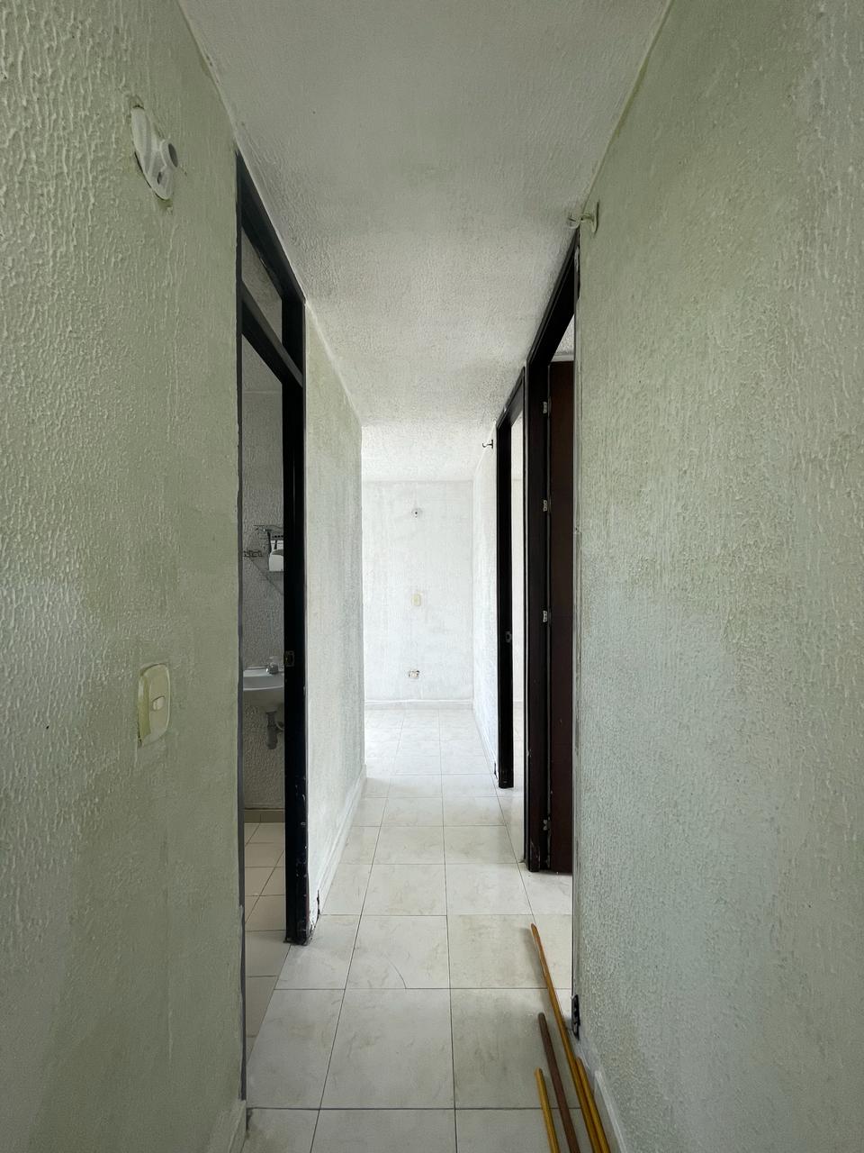 Apartamento En Venta - El Pondaje, Cali