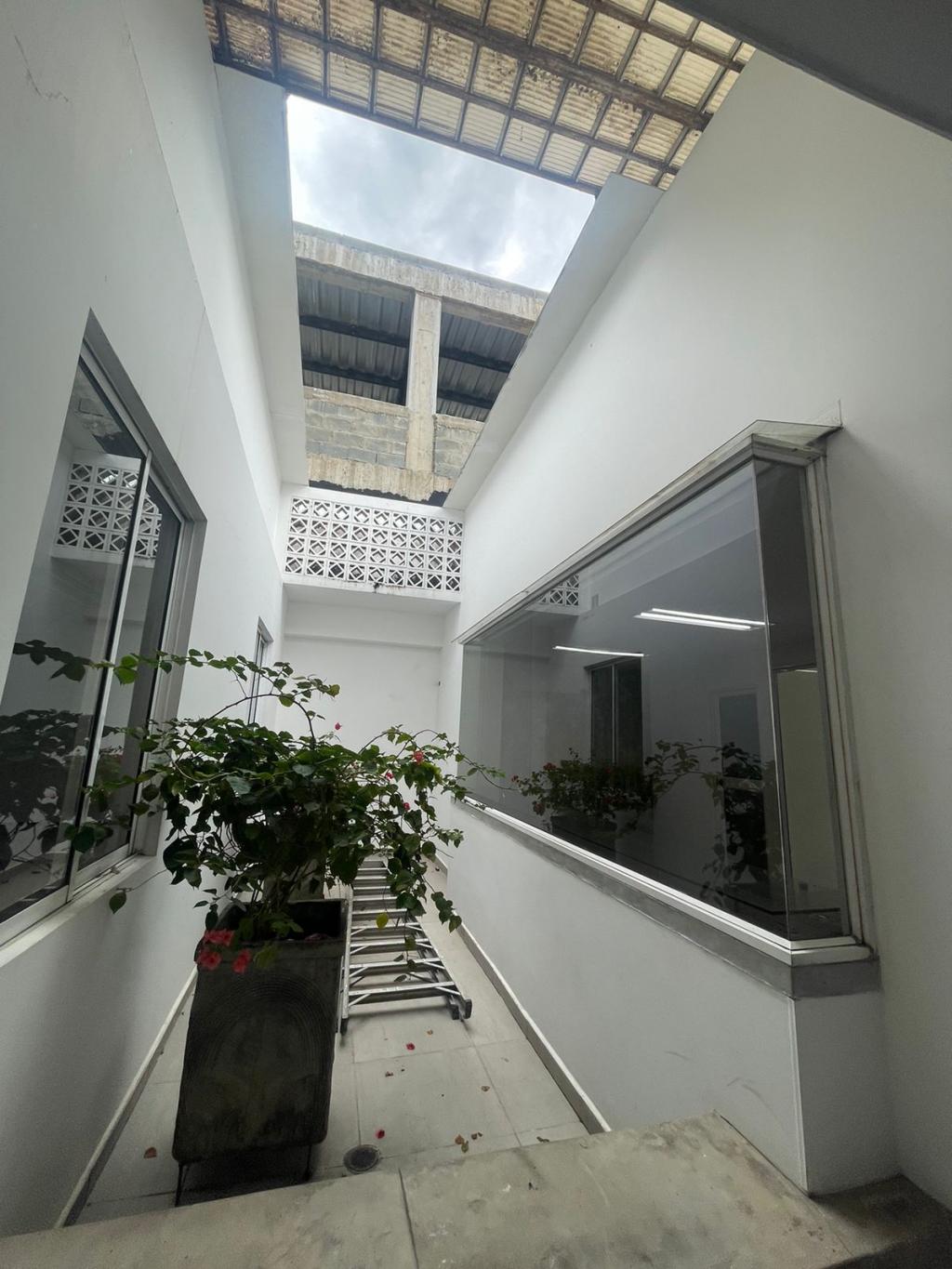 Oficina En Arriendo - Limonar, Cali