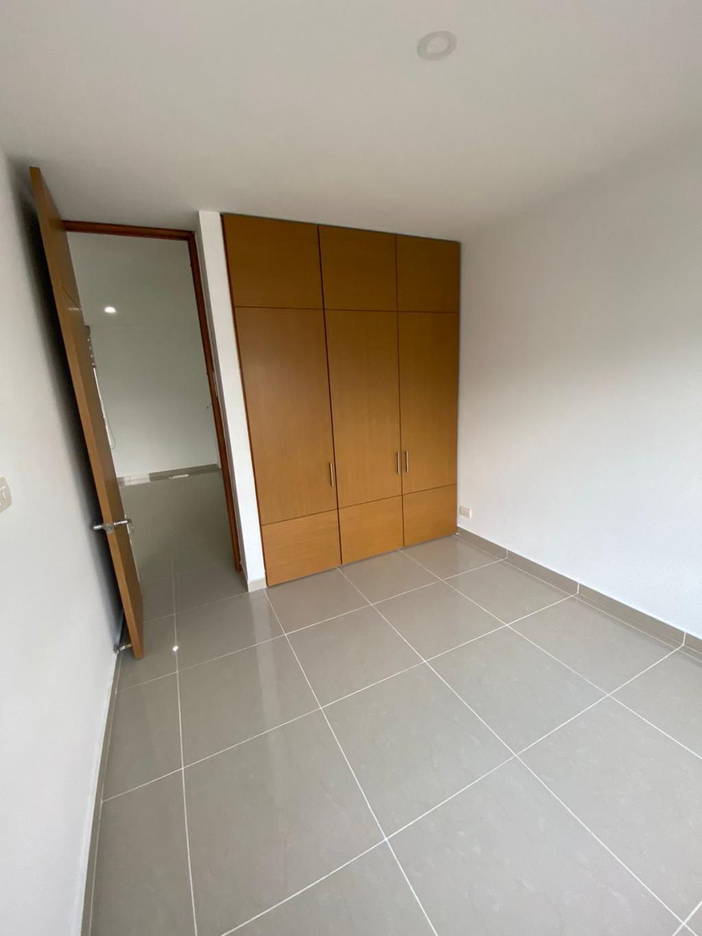 Apartamento En Venta - Santa Teresita, Cali