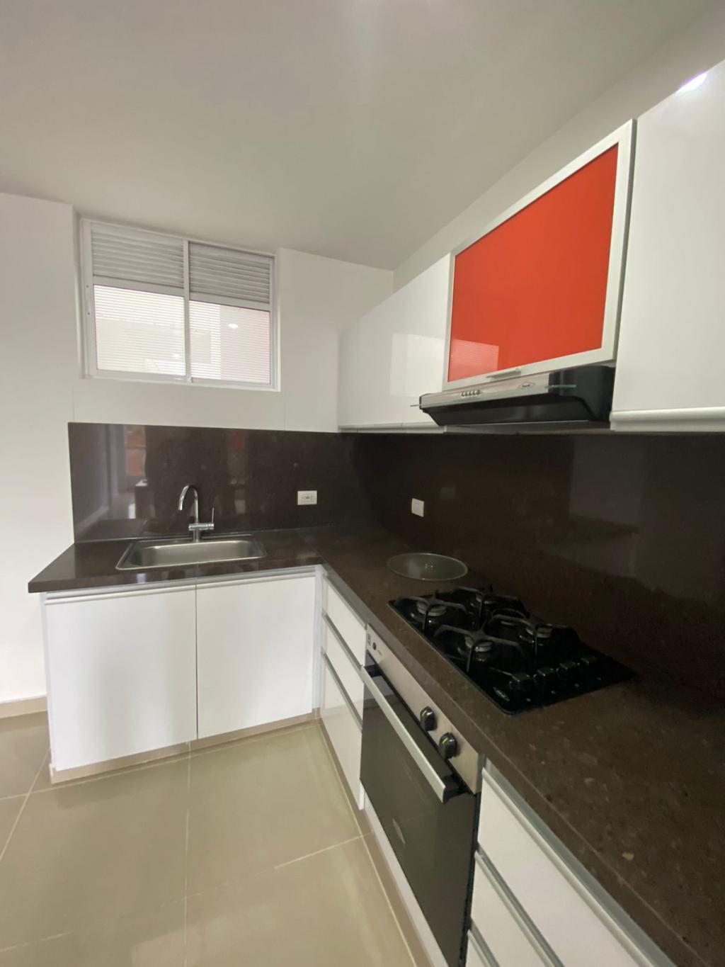 Apartamento En Venta - Santa Teresita, Cali