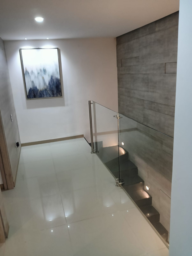 Apartamento En Venta - Bellavista, Cali