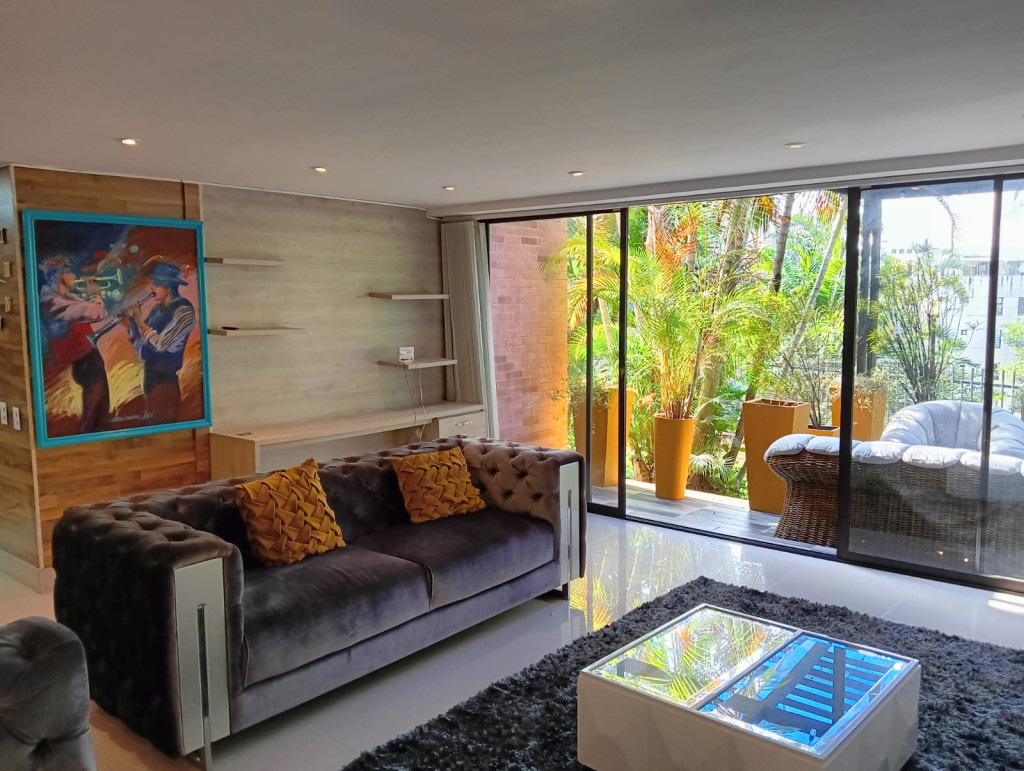 Apartamento En Venta - Bellavista, Cali