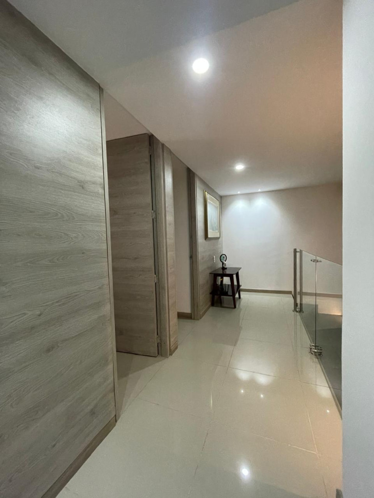 Apartamento En Venta - Bellavista, Cali