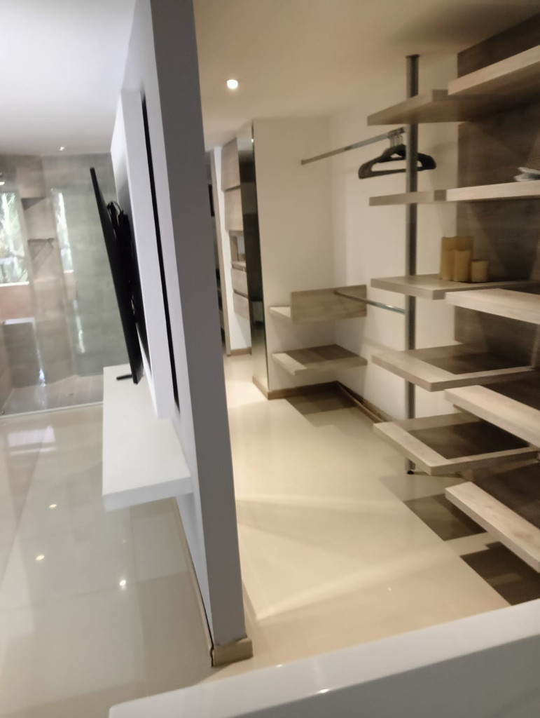 Apartamento En Venta - Bellavista, Cali