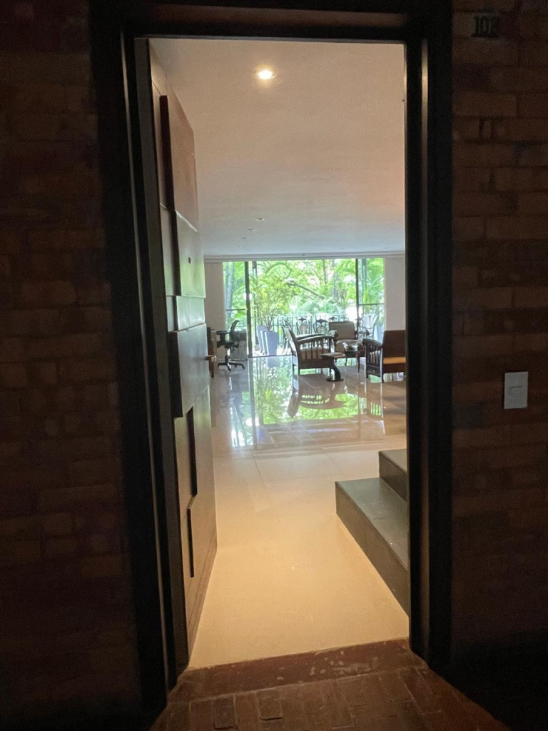 Apartamento En Venta - Bellavista, Cali