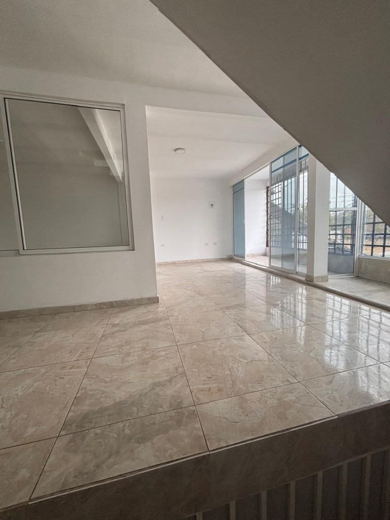 Casa En Arriendo - Ulpiano Lloreda, Cali