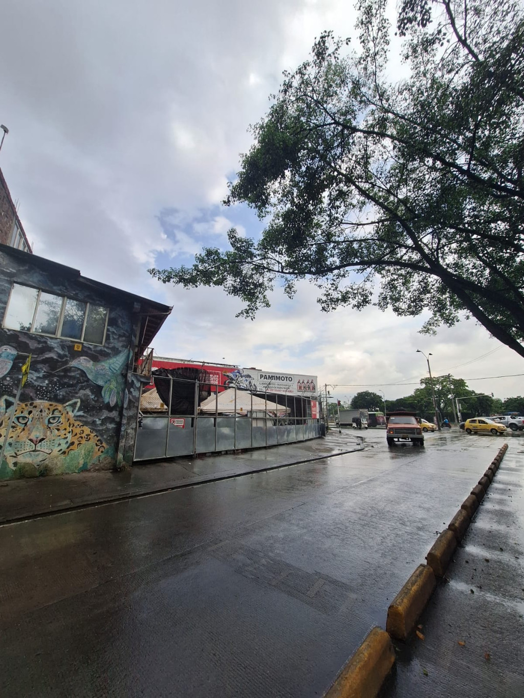 Local En Arriendo - El Troncal, Cali