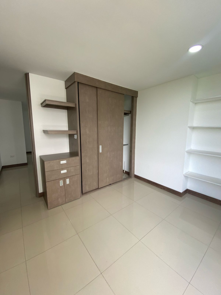 Apartamento En Venta - Cuarto De Legua - Guadalupe, Cali