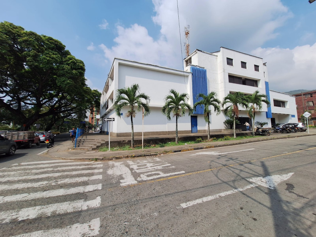 Local En Arriendo - La Campiña, Cali