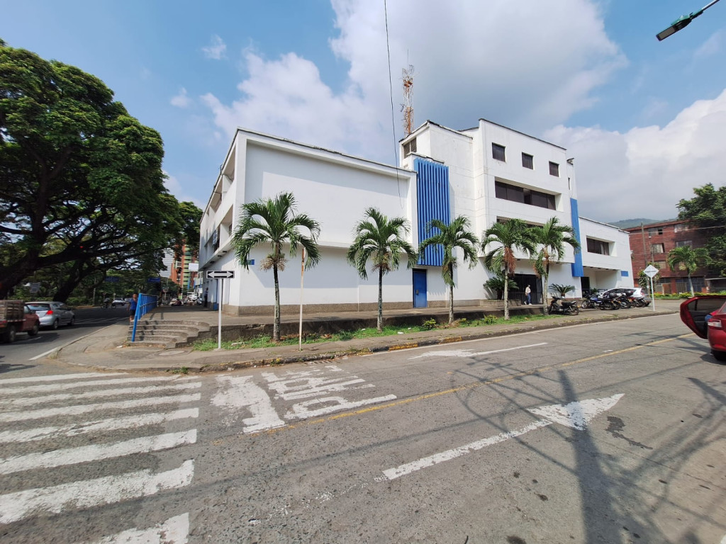 Local En Arriendo - La Campiña, Cali