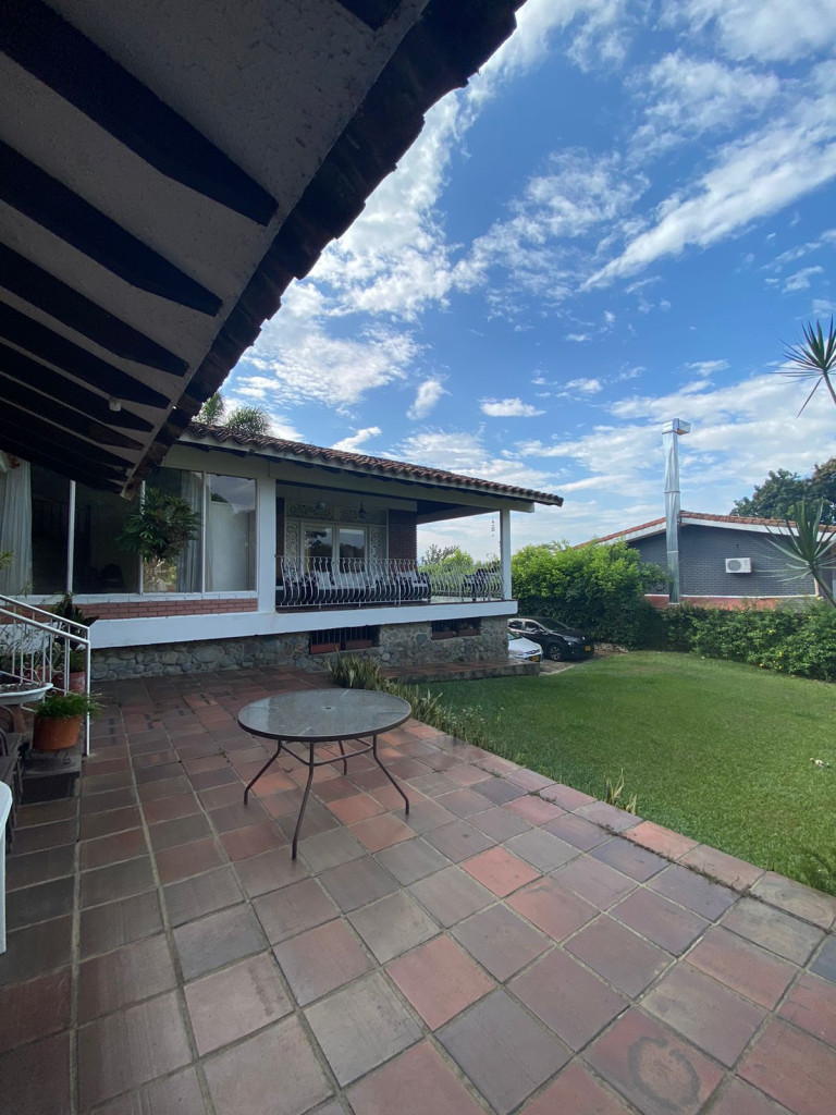 Casa En Venta - Ciudad Jardín, Cali