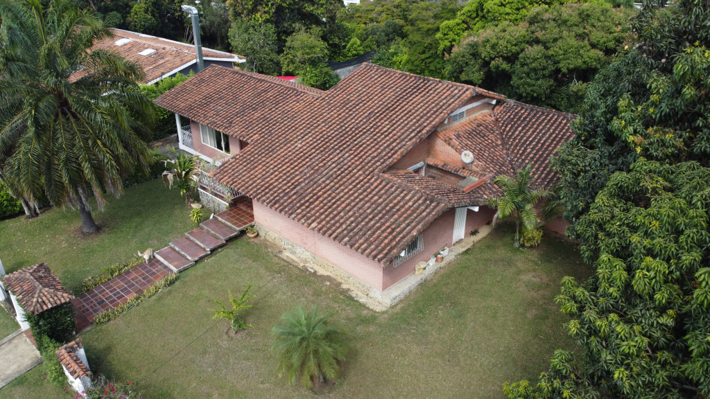 Casa En Venta - Ciudad Jardín, Cali