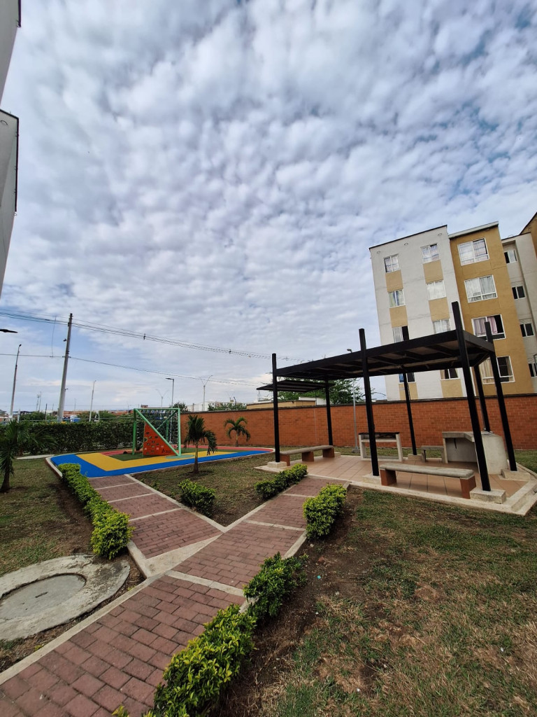 Apartamento En Venta - Ciudad Del Valle, Candelaria