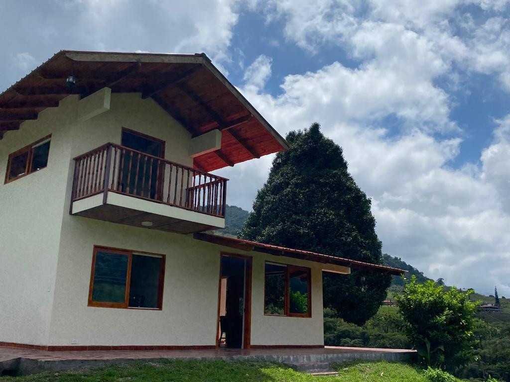 Finca En Venta - Vereda Zabaletas, Restrepo