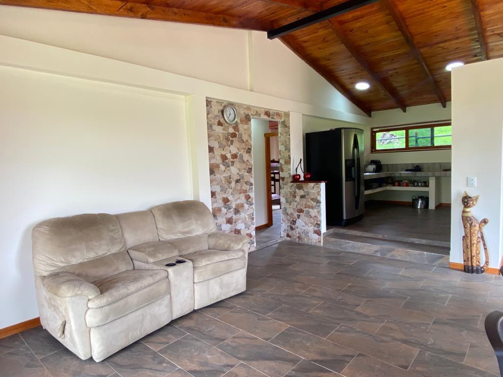 Finca En Venta - Vereda Zabaletas, Restrepo