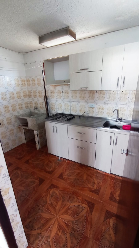 Apartamento En Venta - Primero De Mayo, Cali