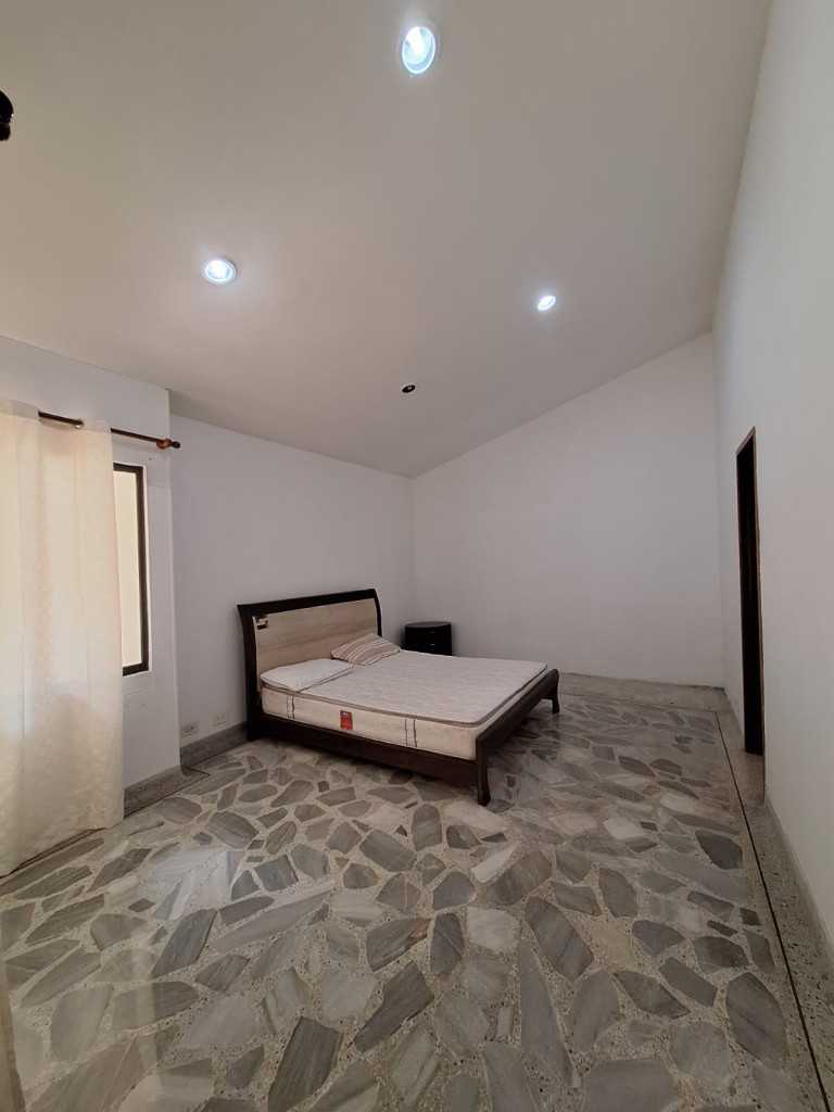 Casa En Arriendo - Ciudad Jardín, Cali