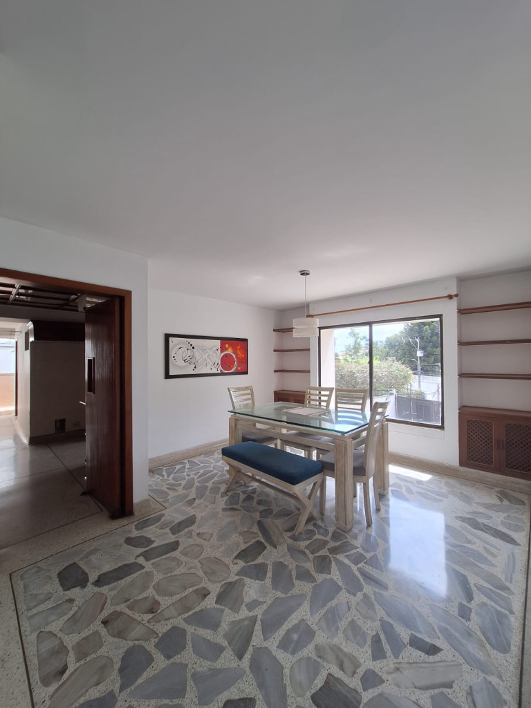 Casa En Arriendo - Ciudad Jardín, Cali