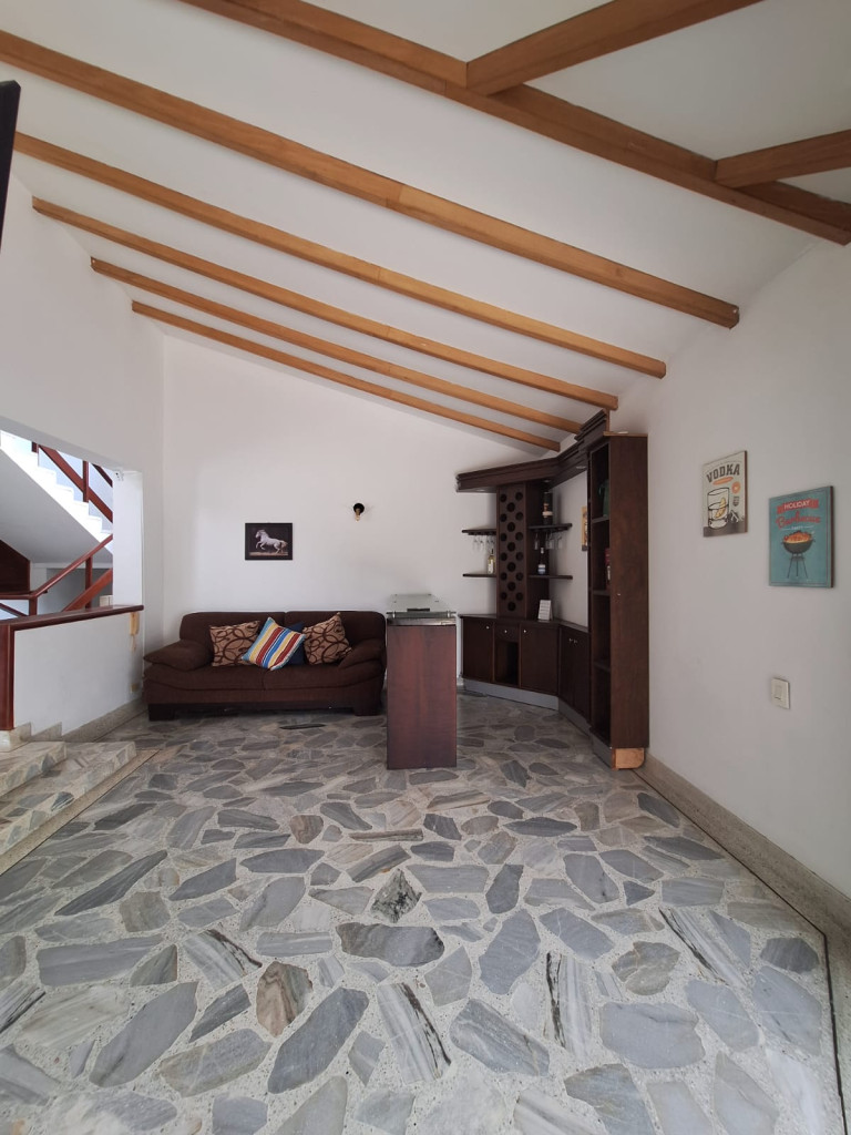 Casa En Arriendo - Ciudad Jardín, Cali