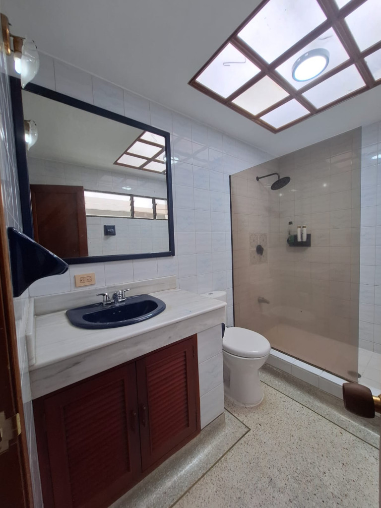 Casa En Arriendo - Ciudad Jardín, Cali