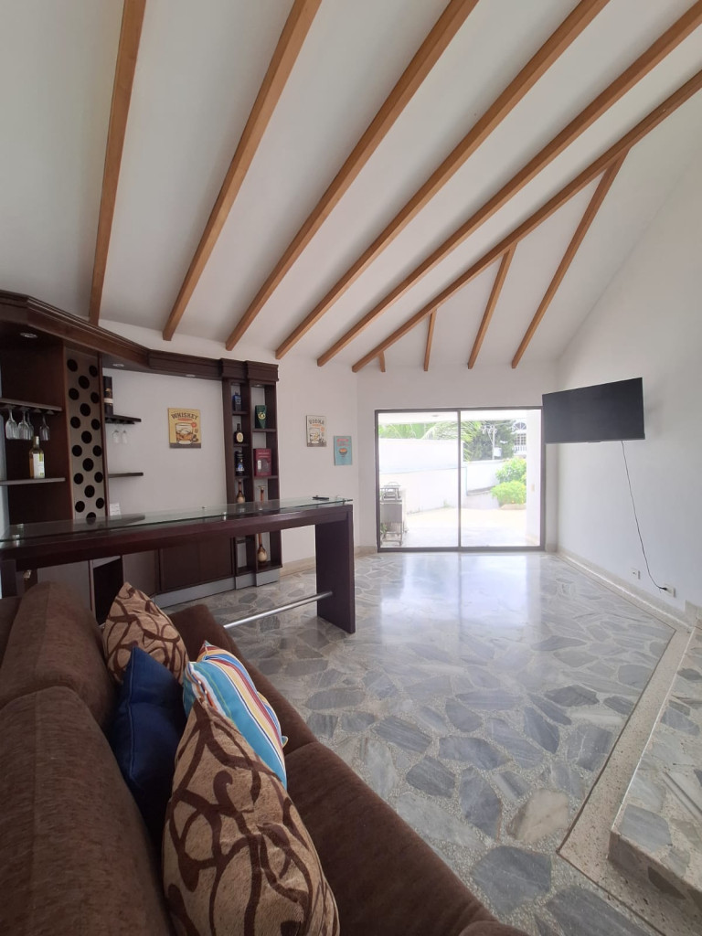 Casa En Arriendo - Ciudad Jardín, Cali