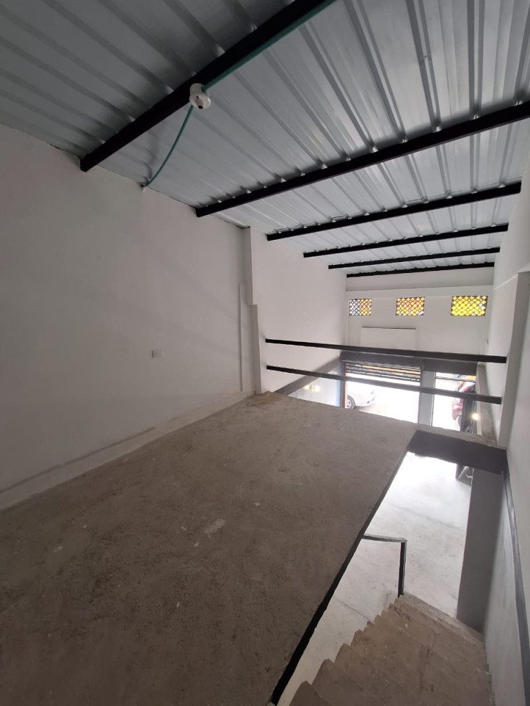 Local En Arriendo - Obrero   , Cali