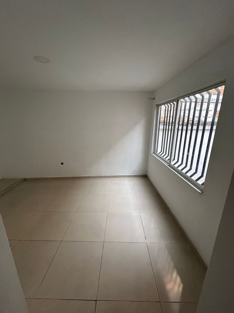 Apartaestudio En Arriendo - Aranjuez, Cali