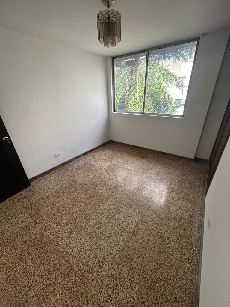 Apartamento En Venta - Versalles, Cali