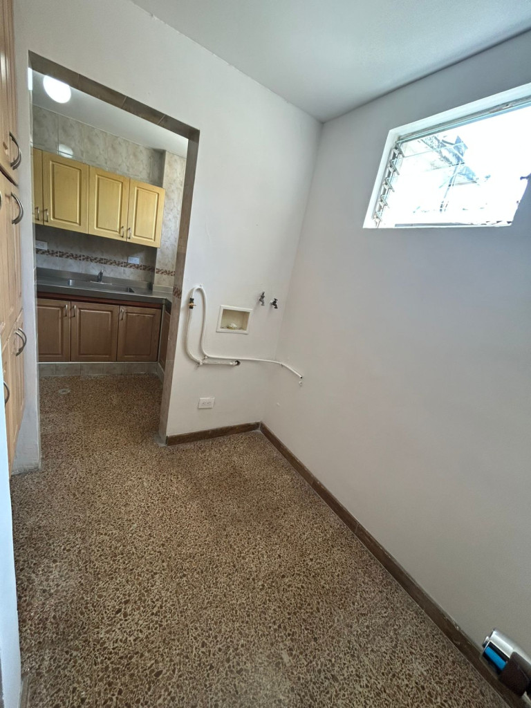 Apartamento En Venta - Versalles, Cali