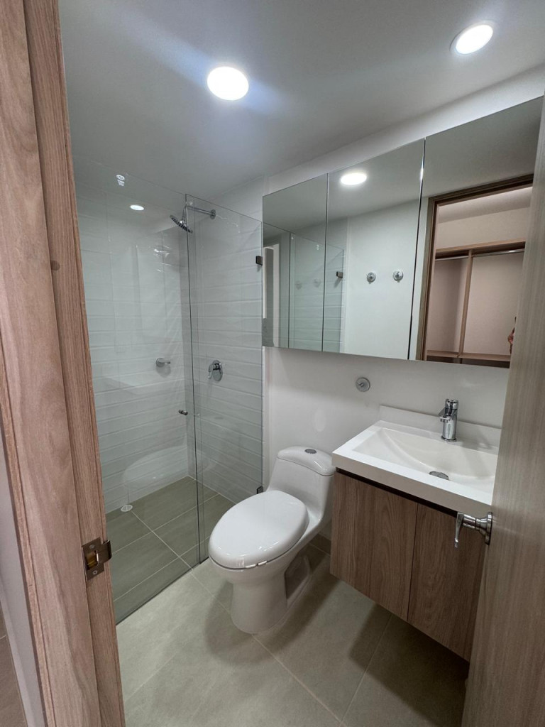 Apartamento En Arriendo - Valle Del Lili, Cali