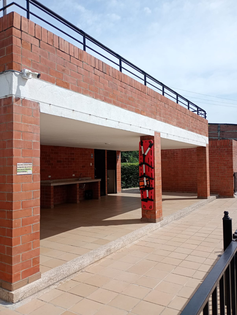 Apartamento En Venta - Brisas De Los Alamos, Cali