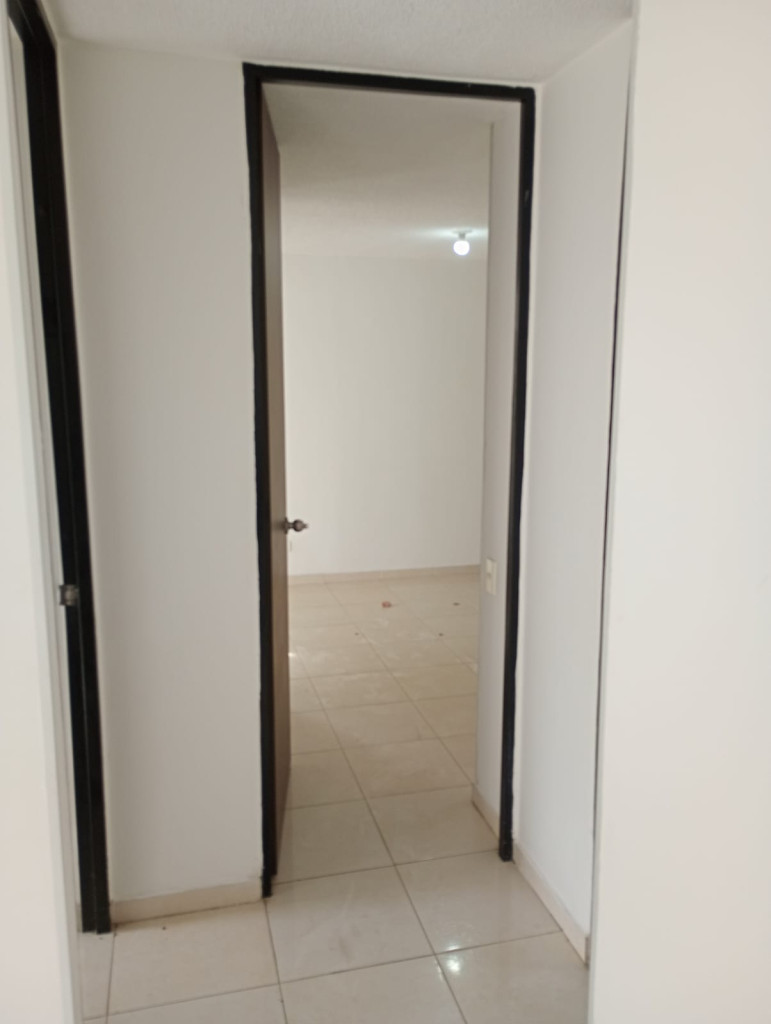 Apartamento En Venta - Brisas De Los Alamos, Cali