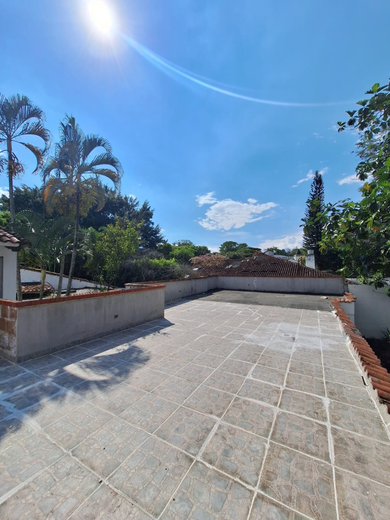 Casa En Arriendo - Ciudad Jardín, Cali