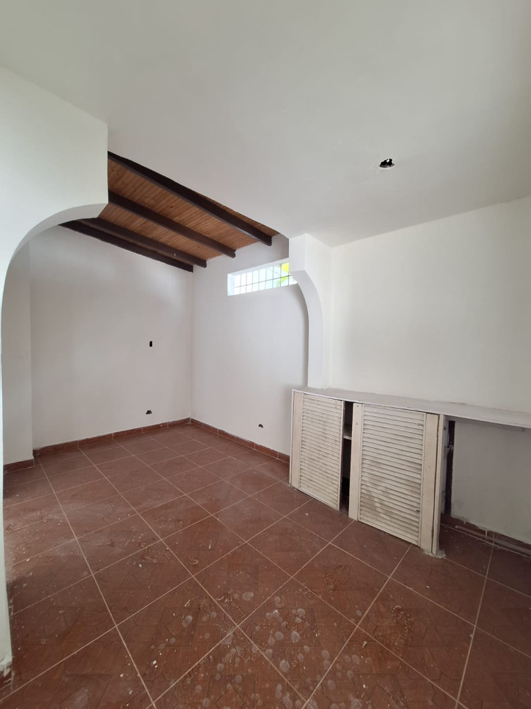 Casa En Arriendo - Ciudad Jardín, Cali