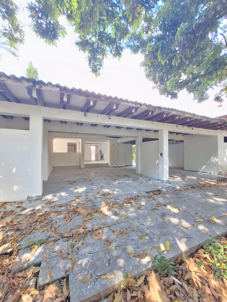 Casa En Arriendo - Ciudad Jardín, Cali