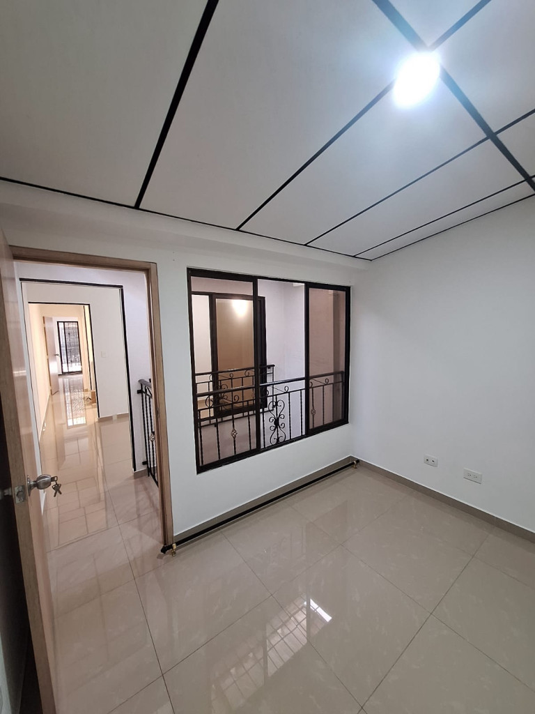 Casa En Venta - Brisas De Los Alamos, Cali