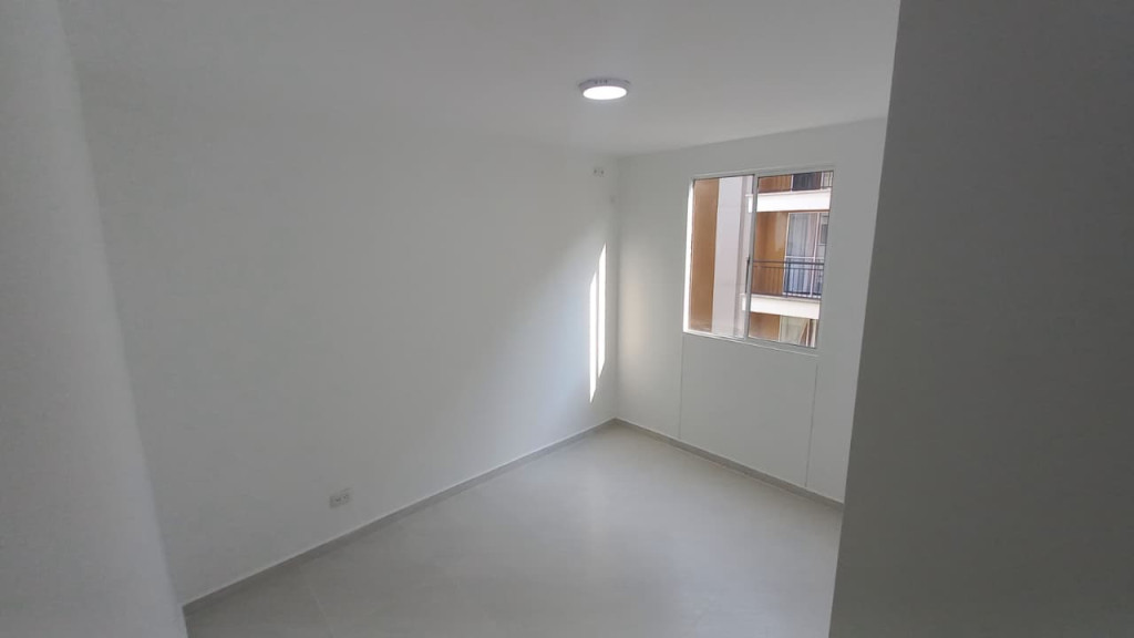 Apartamento En Venta - Ciudad Del Valle, Candelaria