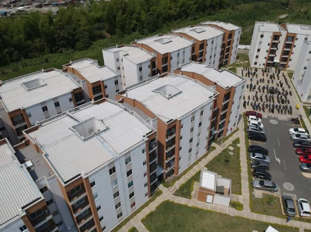 Apartamento En Venta - Ciudad Del Valle, Candelaria