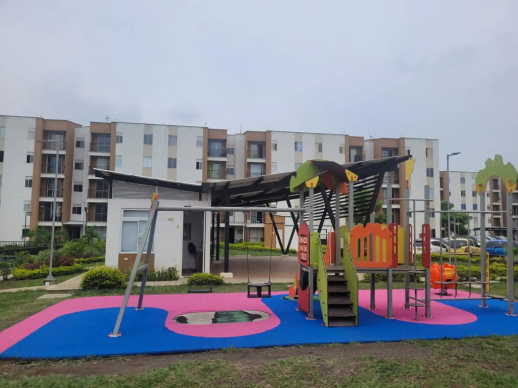 Apartamento En Venta - Ciudad Del Valle, Candelaria