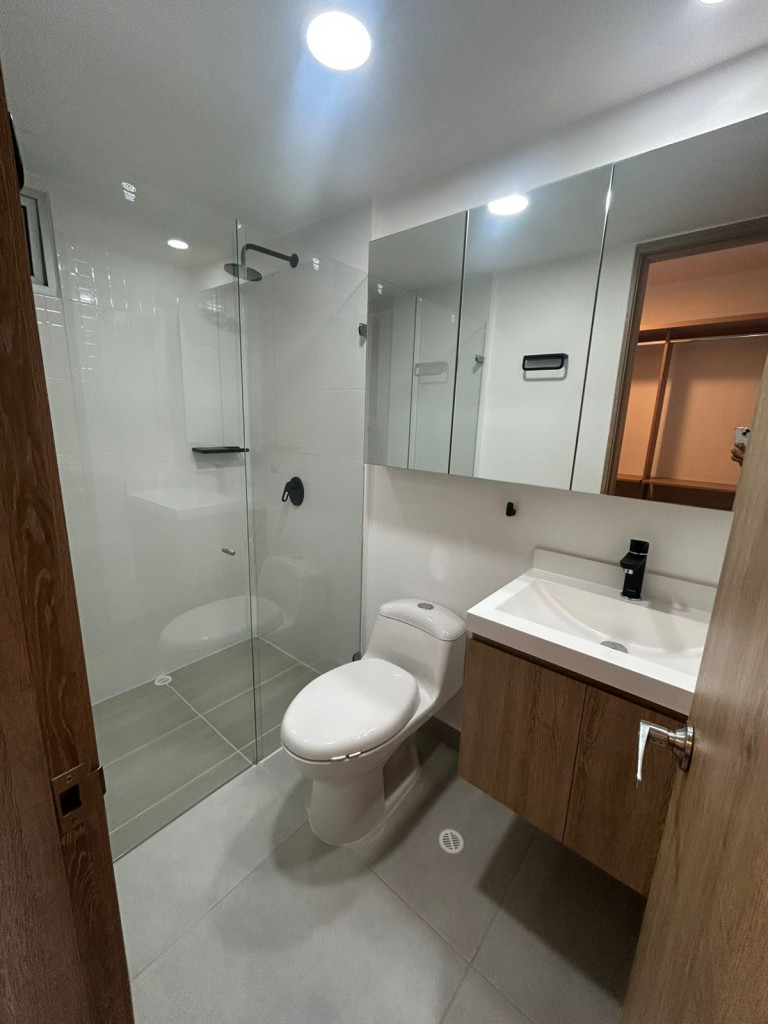 Apartamento En Arriendo - Valle Del Lili, Cali