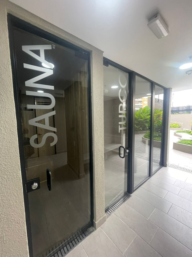 Apartamento En Arriendo - Valle Del Lili, Cali