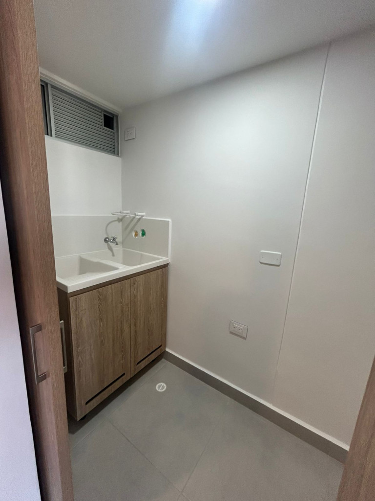 Apartamento En Arriendo - Valle Del Lili, Cali