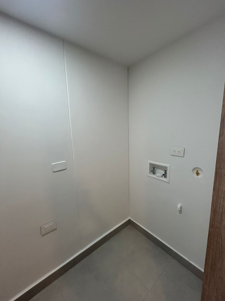 Apartamento En Arriendo - Valle Del Lili, Cali