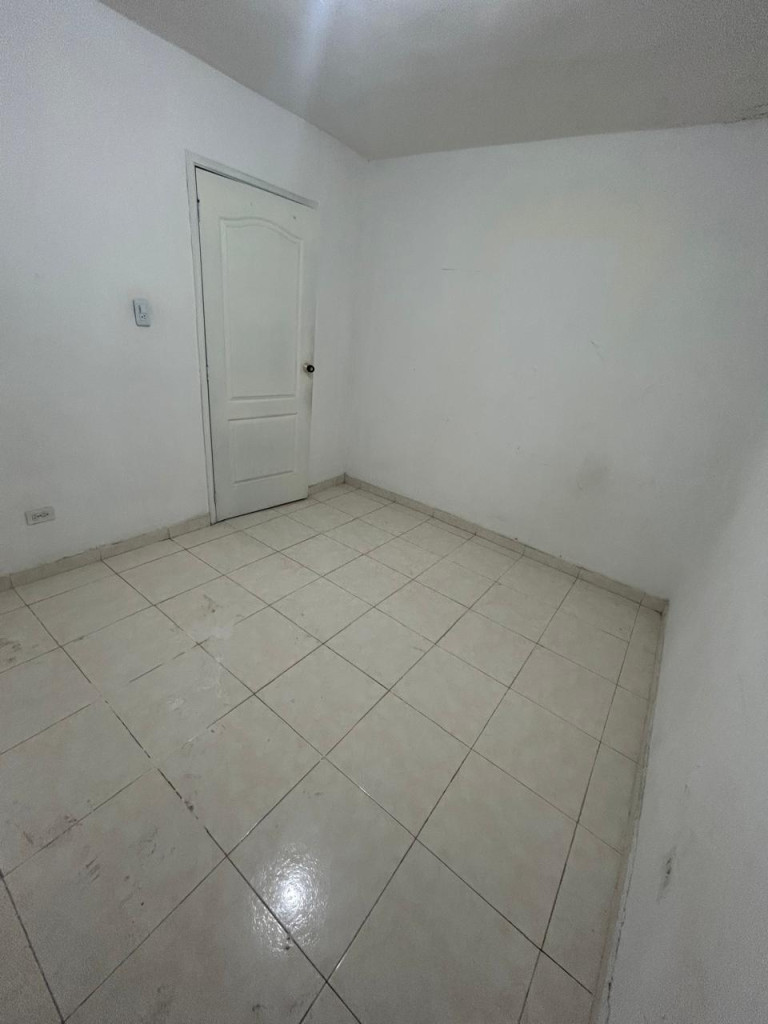Casa En Venta - Aguablanca, Cali