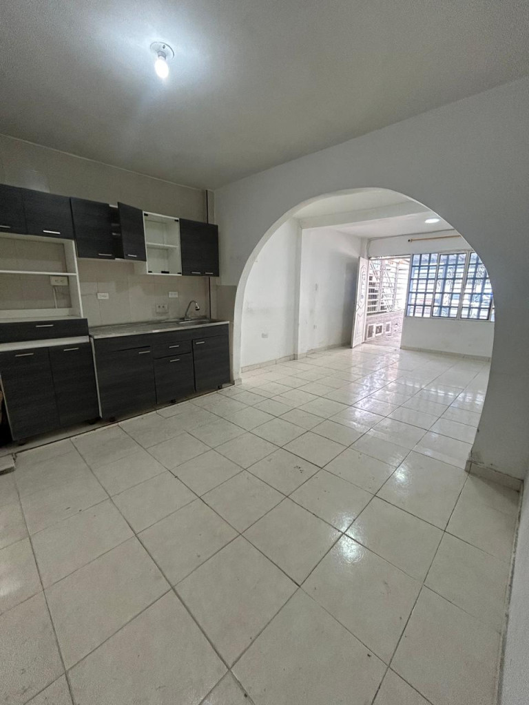 Casa En Venta - Aguablanca, Cali