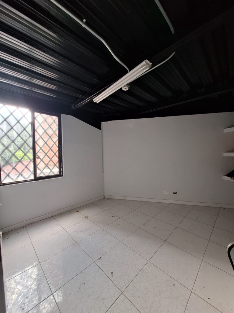 Local En Venta - El Gran Limonar, Cali