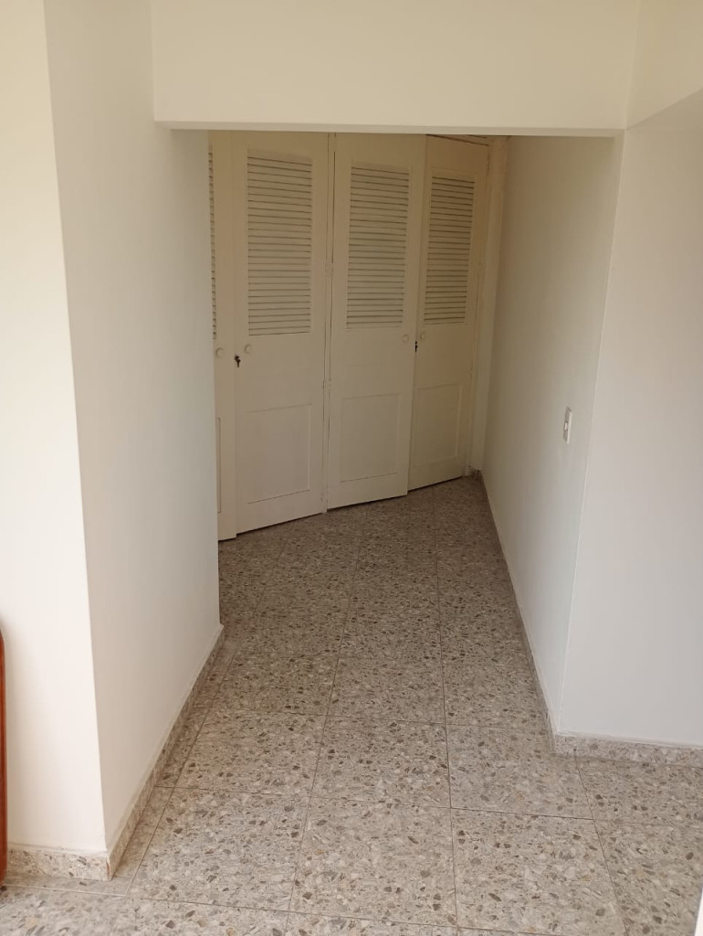 Apartamento En Arriendo - Los Cambulos, Cali