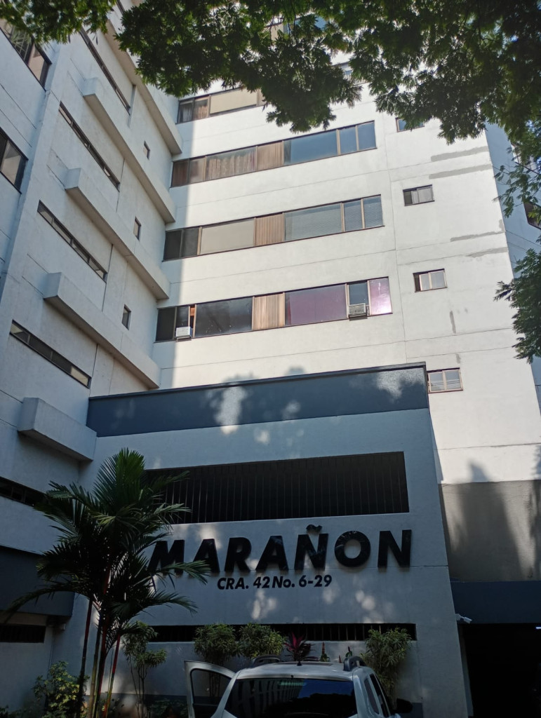 Apartamento En Arriendo - Los Cambulos, Cali