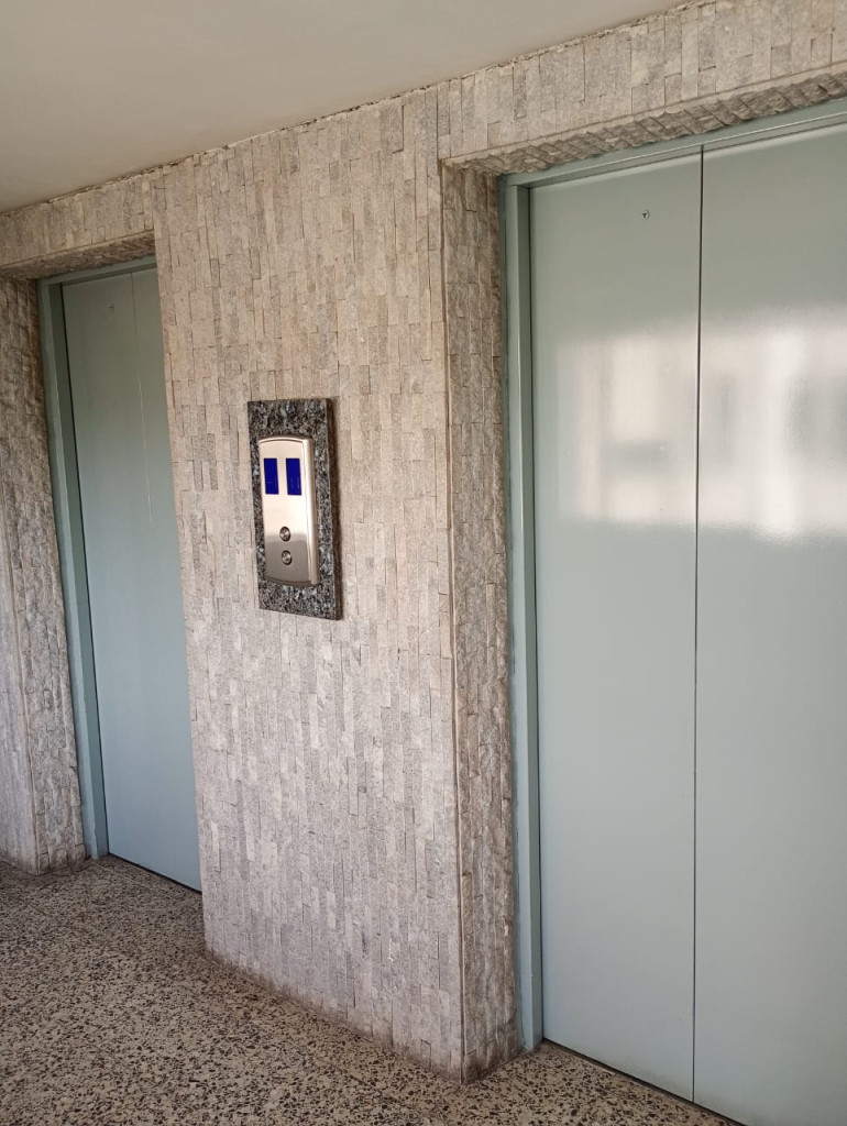 Apartamento En Arriendo - Los Cambulos, Cali